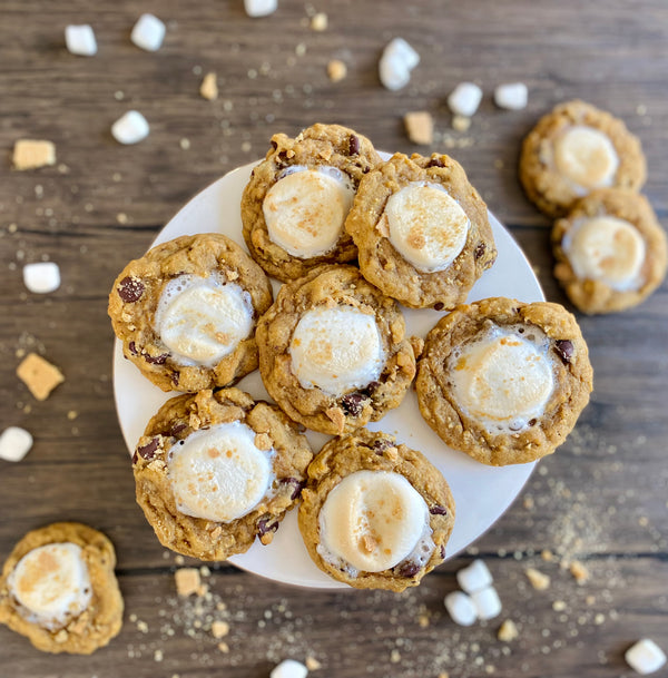 Pumpkin s'mores cookie