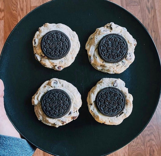 Cookies and cream sandwich